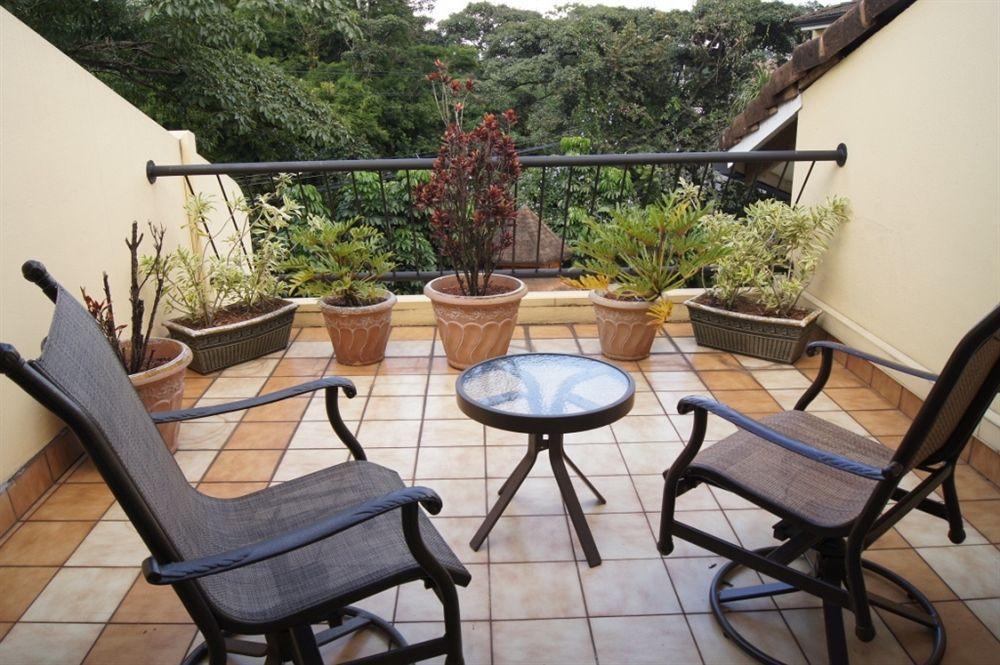 Apartotel & Suites Villas Del Rio 산호세 외부 사진